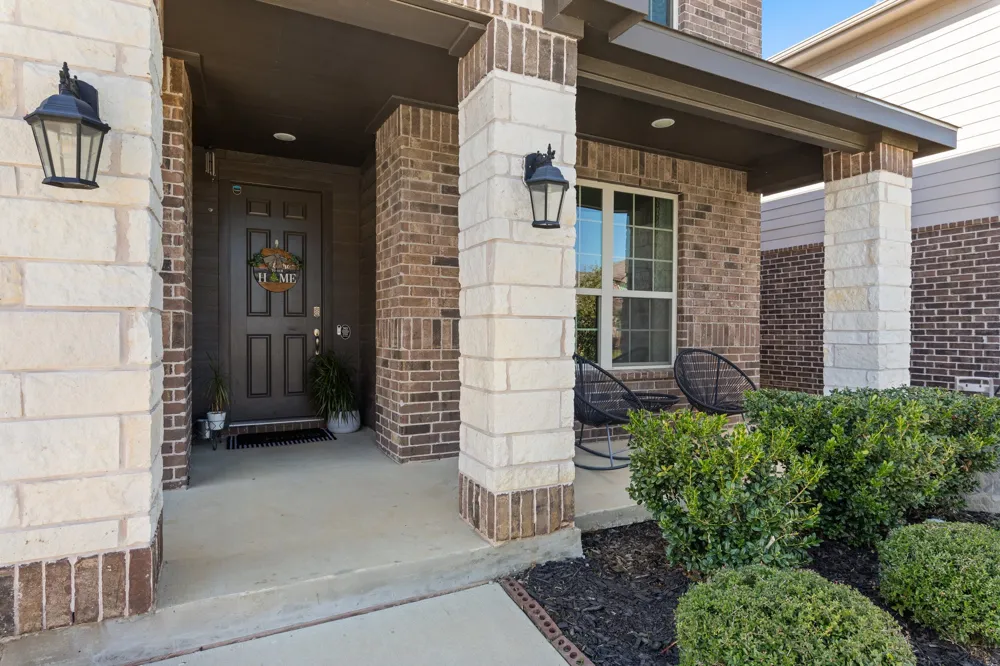 3512 Harbour Mist Trail Denton, TX 76208