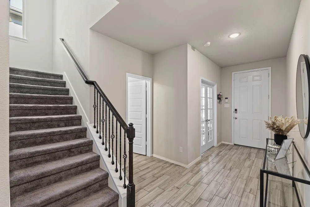 3512 Harbour Mist Trail Denton, TX 76208
