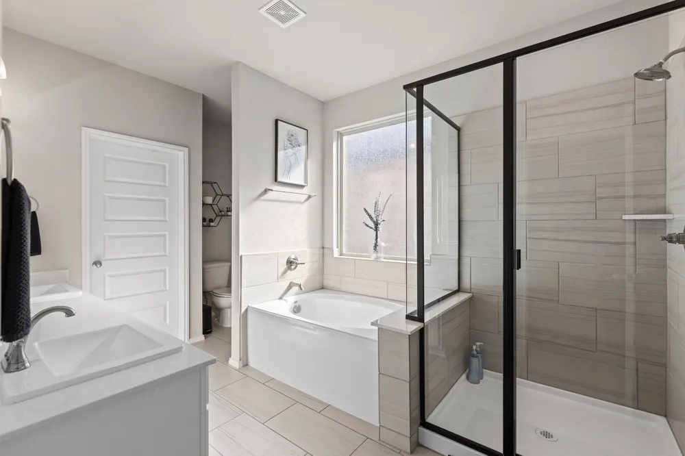 3512 Harbour Mist Trail Denton, TX 76208