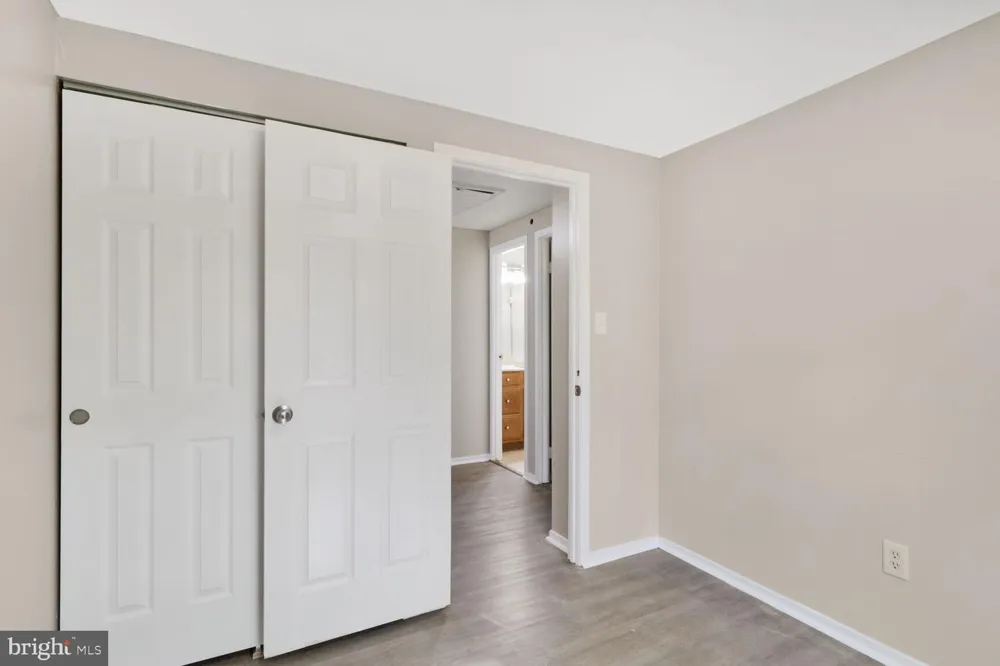 8507 CASTLEMILL CIRCLE Nottingham, MD 21236