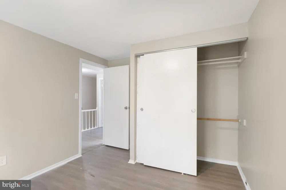 8507 CASTLEMILL CIRCLE Nottingham, MD 21236