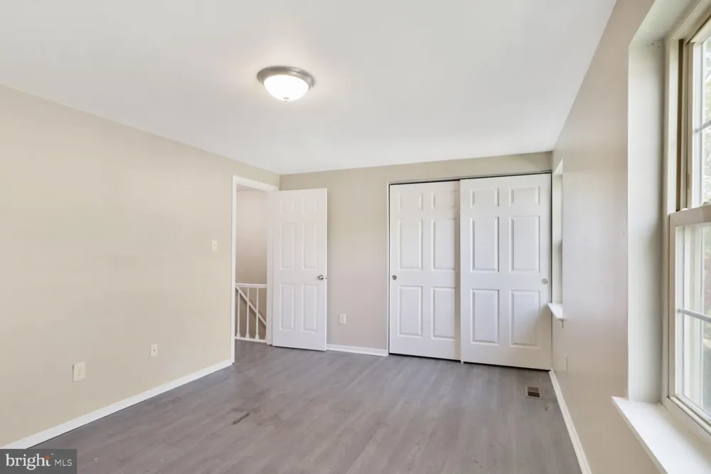 8507 CASTLEMILL CIRCLE Nottingham, MD 21236