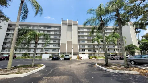 3100 W ROLLING HILLS CIRCLE #609