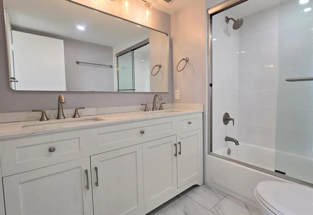 3100 W ROLLING HILLS CIRCLE #609 Davie, FL 33328