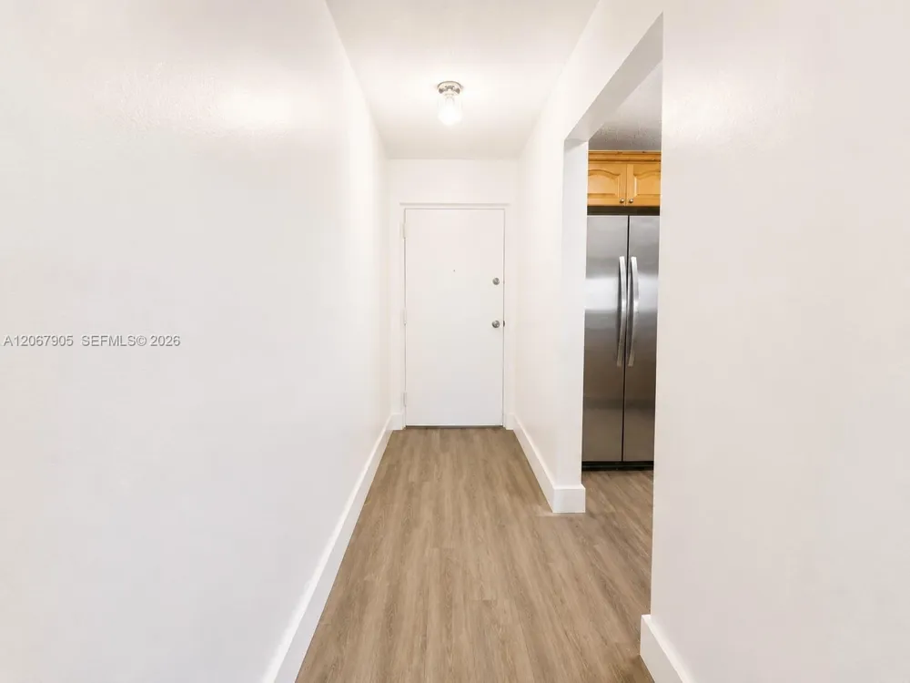 1945 NW 29th St #Unit 8 Miami, FL 33142