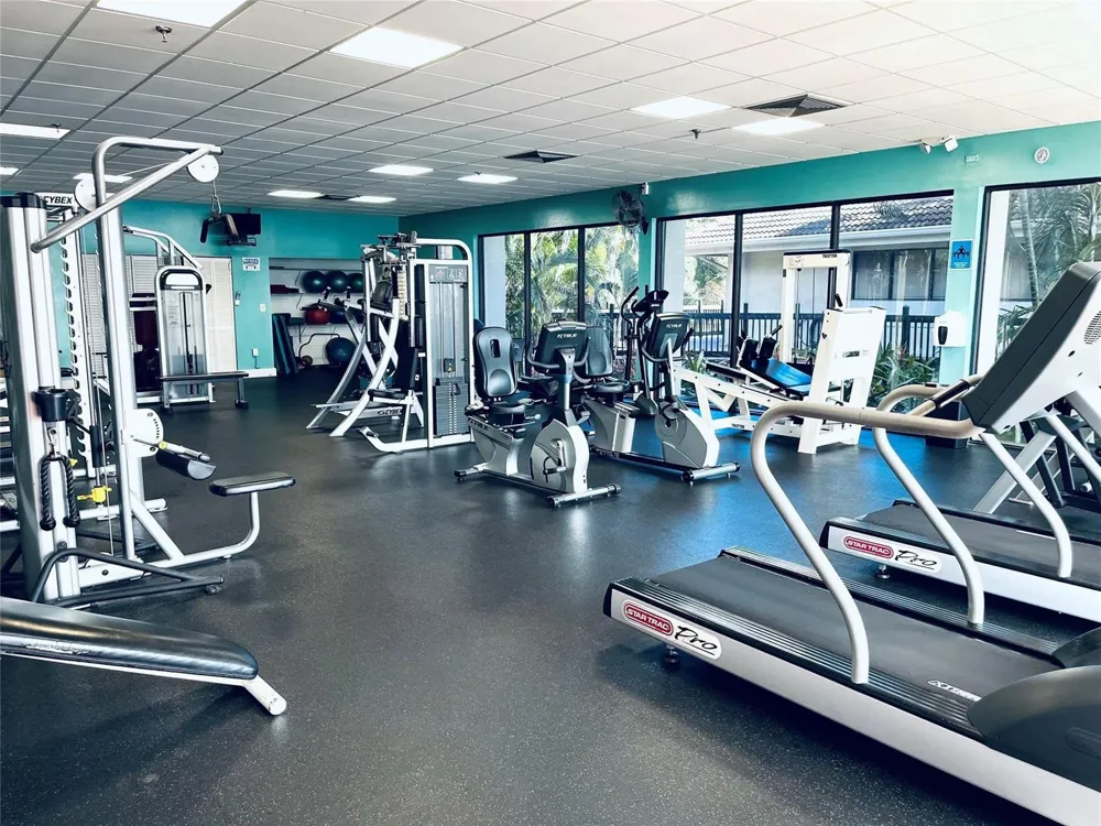 111 LAKE EMERALD DRIVE #407 Oakland Park, FL 33309