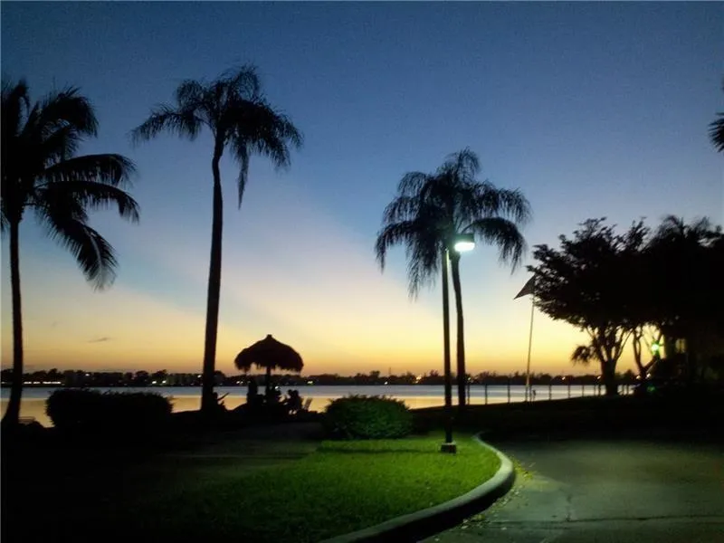 111 LAKE EMERALD DRIVE #407 Oakland Park, FL 33309