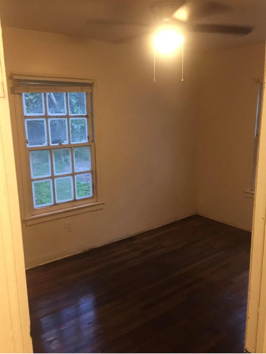 729 S 11th Street Fort Pierce, FL 34950