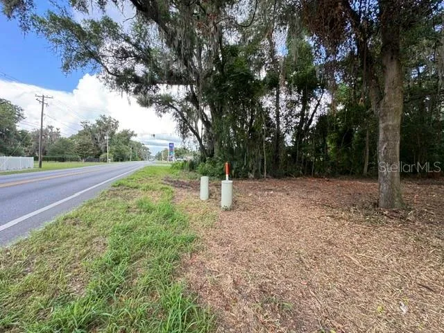 E HWY 25 Ocklawaha, FL 32179