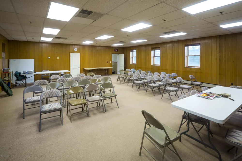 601 Newman Springs Road Lincroft, NJ 07738