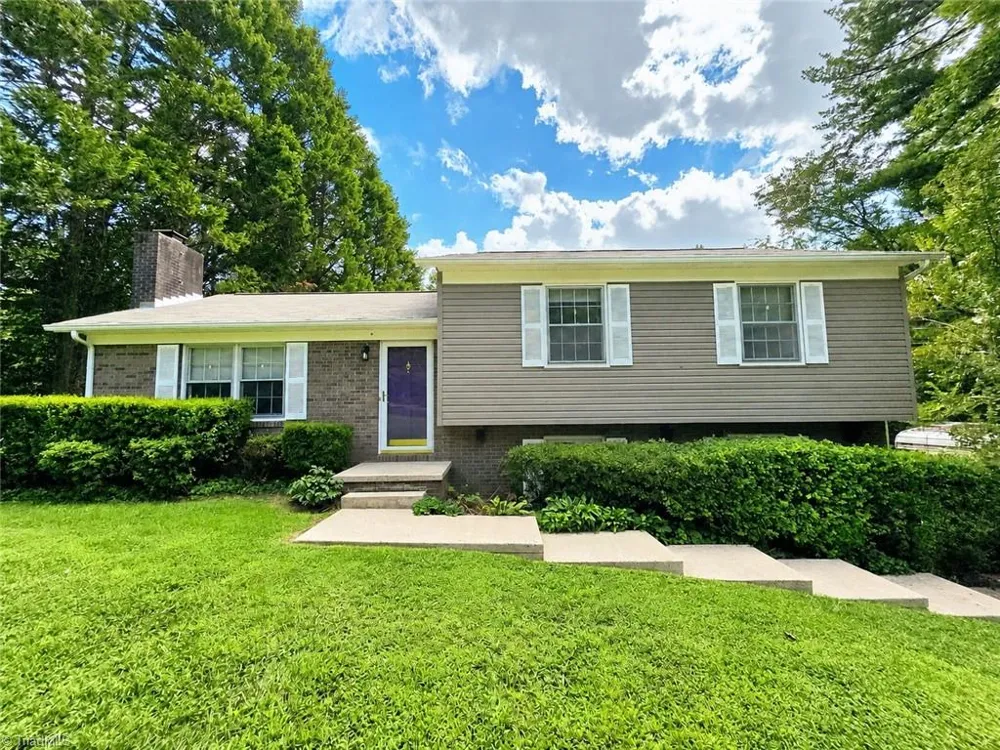 406 Laurel Mountain Road North Wilkesboro, NC 28659