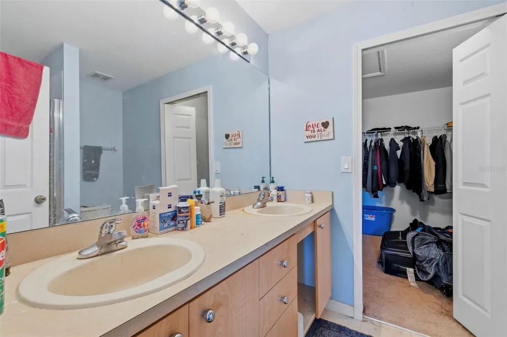 11082 WINTER CREST DRIVE Riverview, FL 33569
