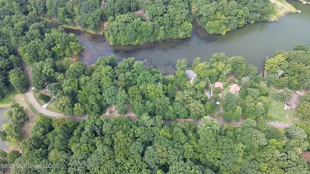 1915 Mattaha Drive Hernando, MS 38632