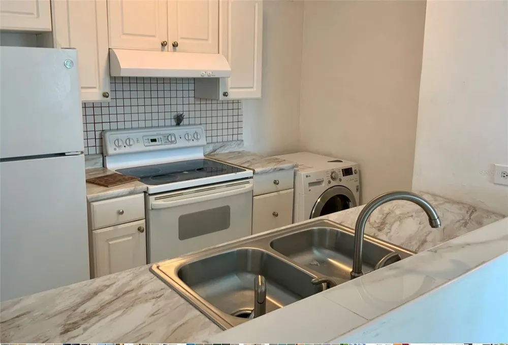 552 AUSTRAL #403 San Juan, PR 00920