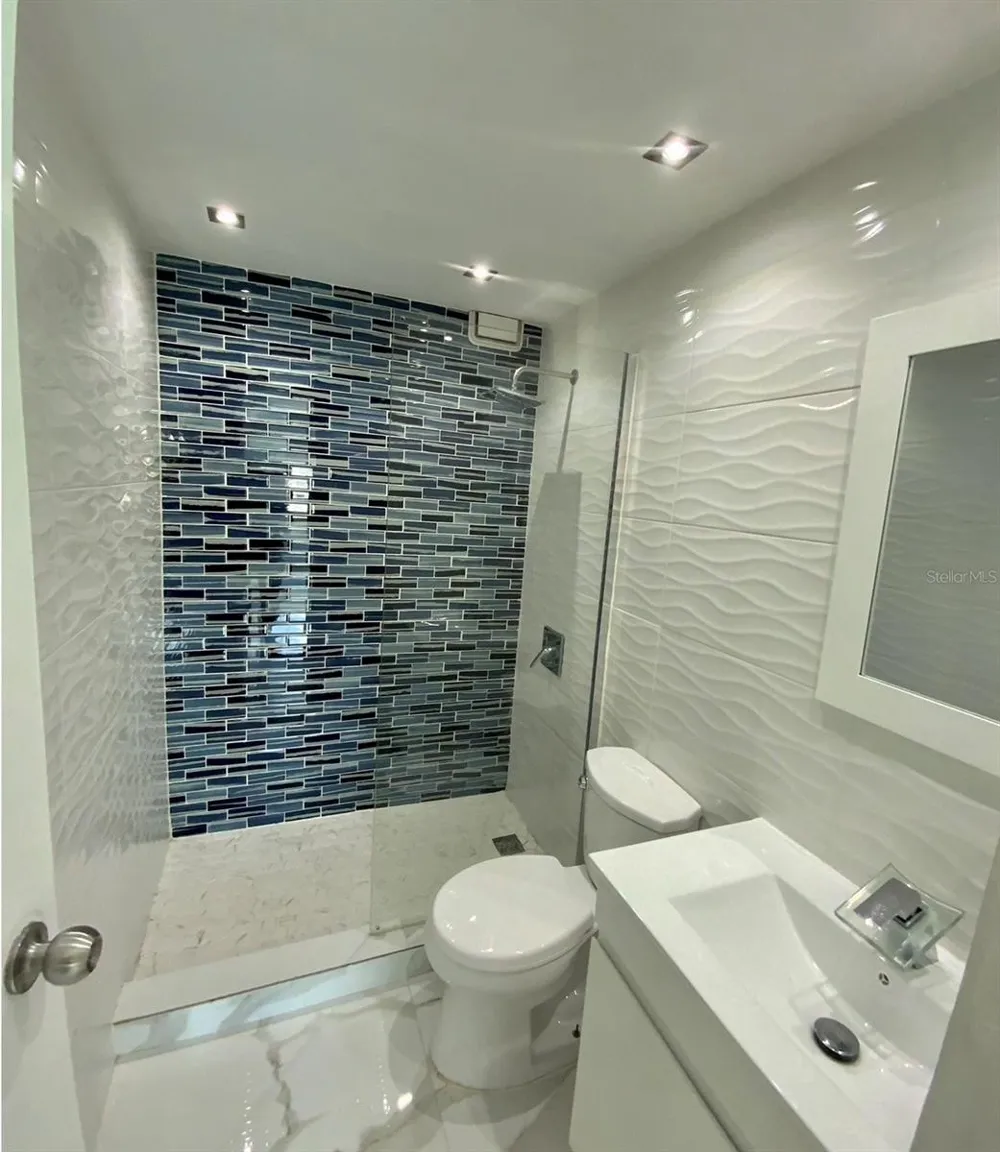 552 AUSTRAL #403 San Juan, PR 00920