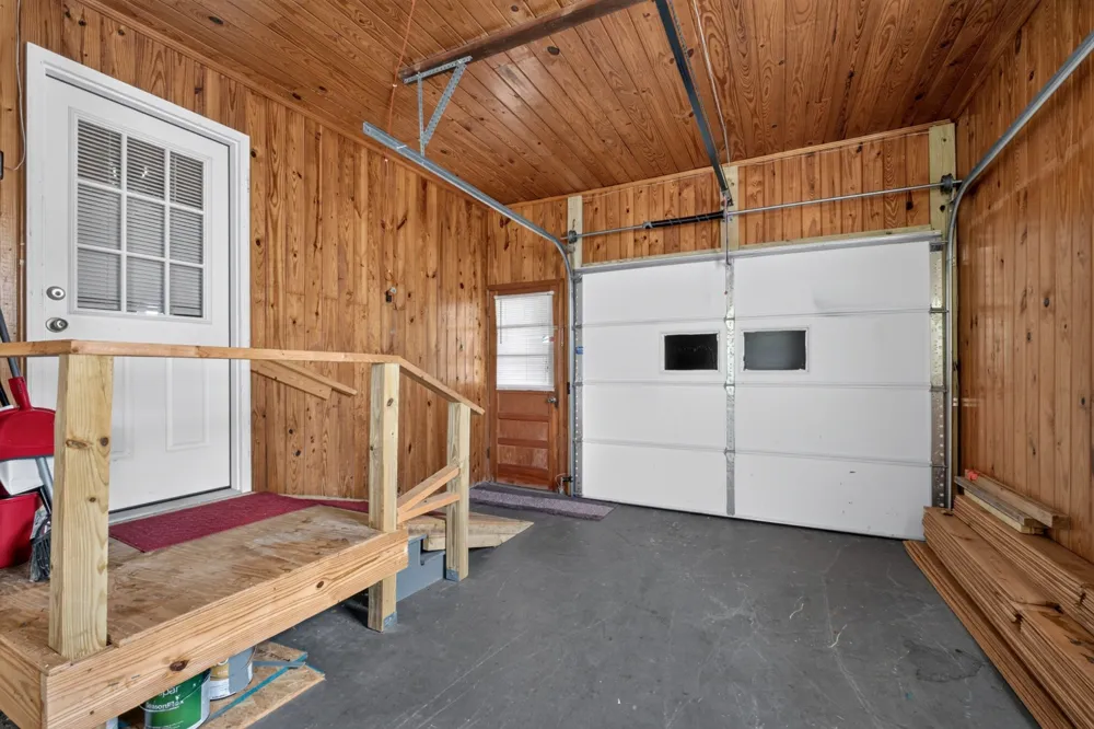 8997 Holmes Creek Rd Smithville, TN 37166