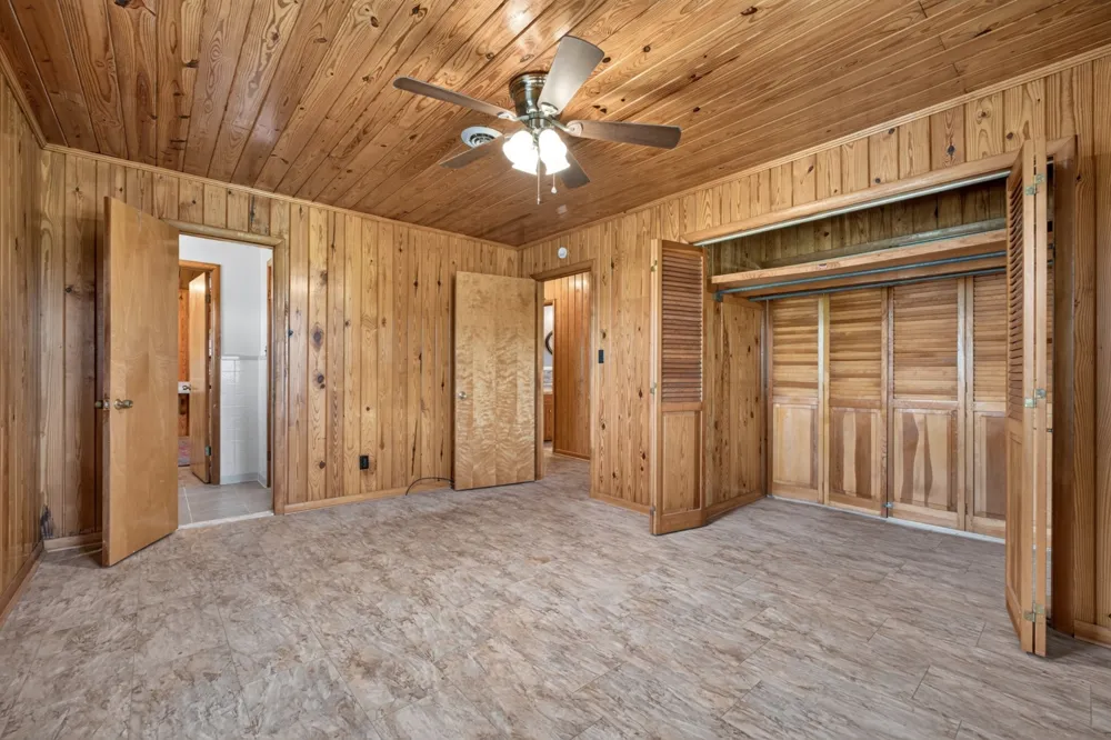 8997 Holmes Creek Rd Smithville, TN 37166