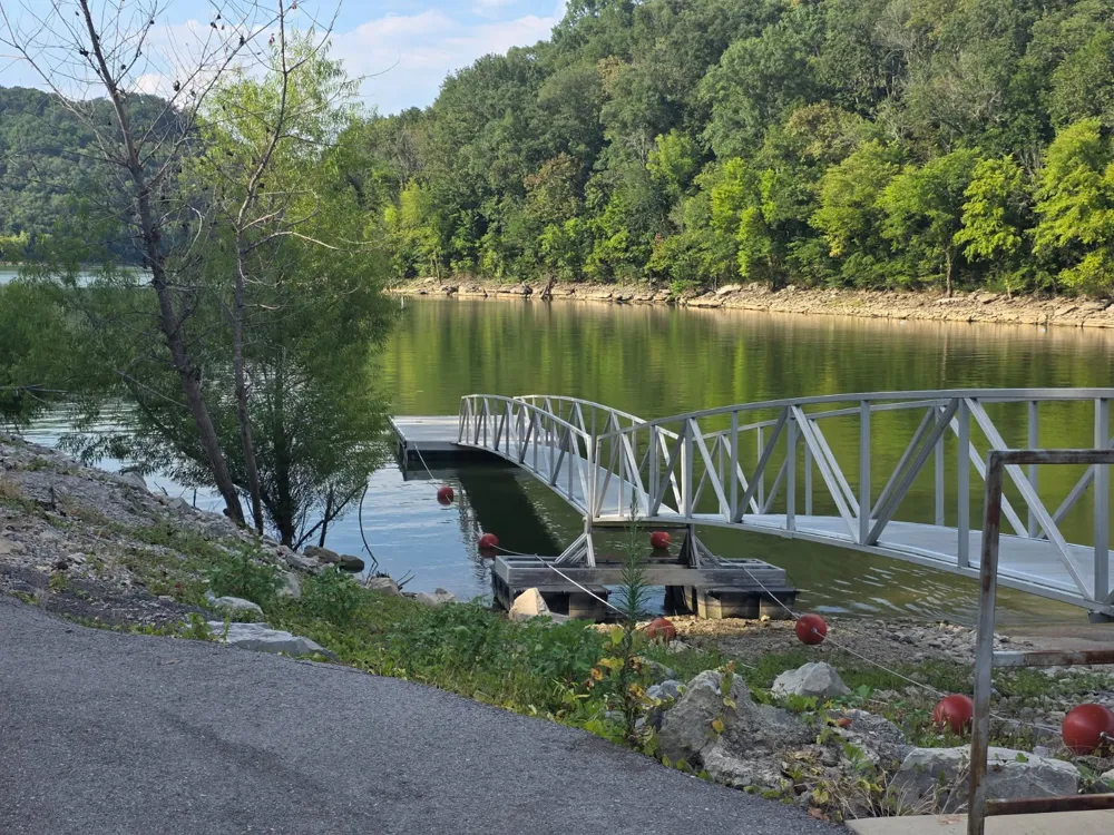 8997 Holmes Creek Rd Smithville, TN 37166