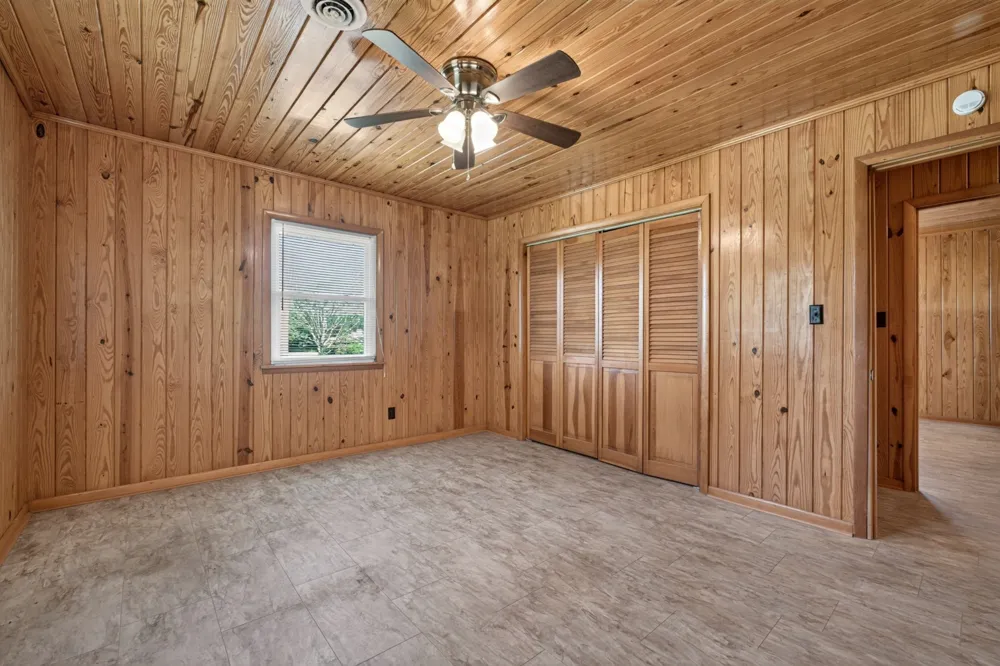 8997 Holmes Creek Rd Smithville, TN 37166