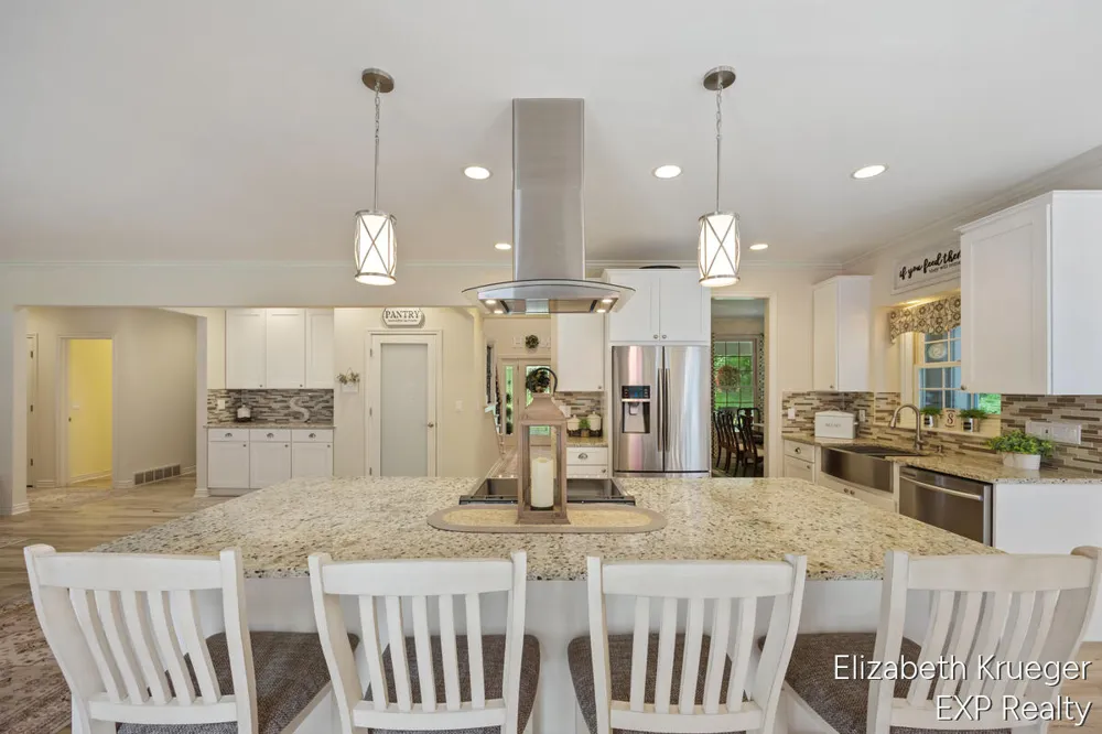 8350 Winterforest Drive NE Cannon Township, MI 49341