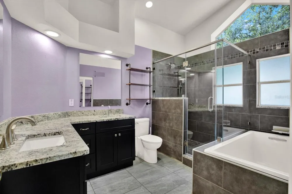 1427 BAY VIEW STREET Tarpon Springs, FL 34689