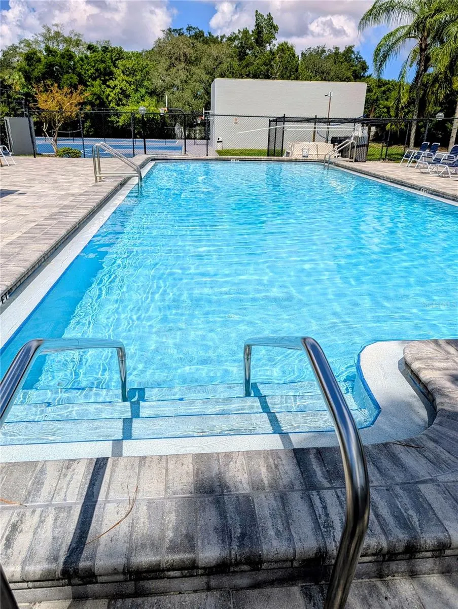 1427 BAY VIEW STREET Tarpon Springs, FL 34689