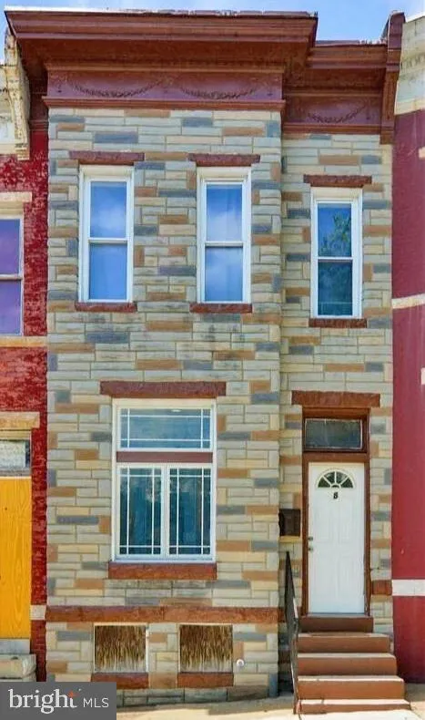 8 S PAYSON STREET
