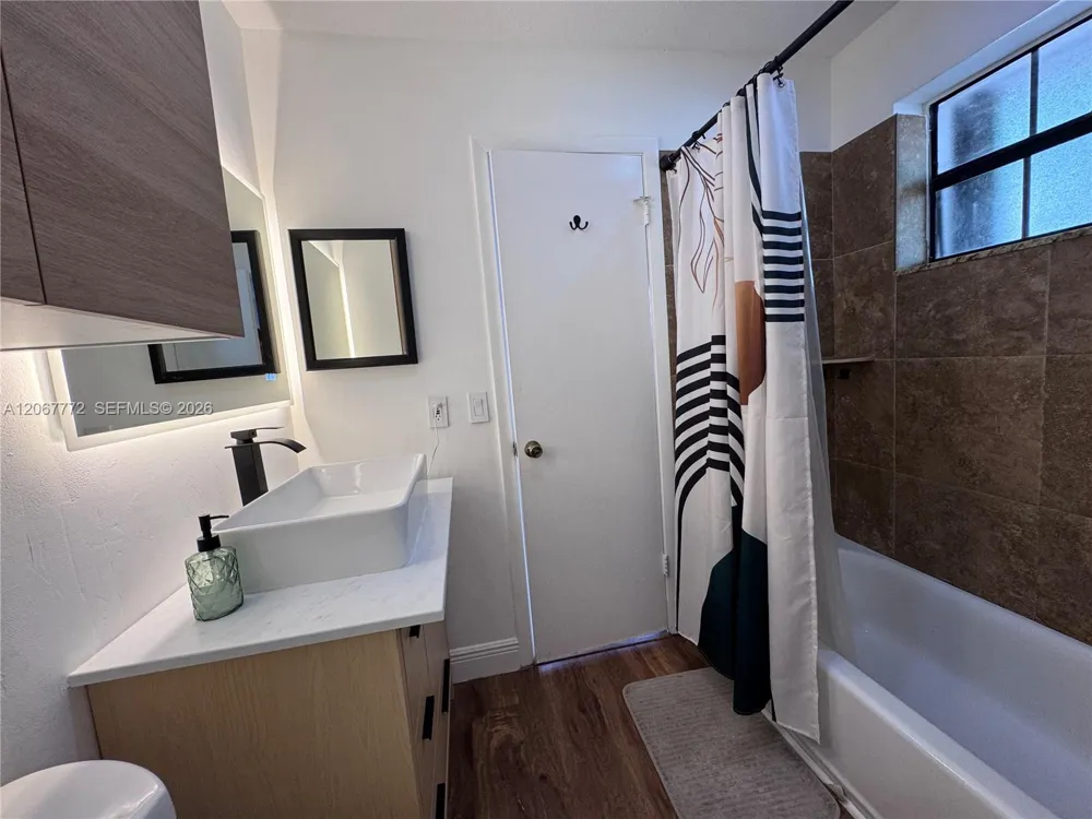 10651 NW 1st St #10651 Pembroke Pines, FL 33026