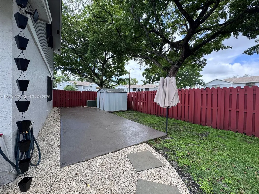 10651 NW 1st St #10651 Pembroke Pines, FL 33026