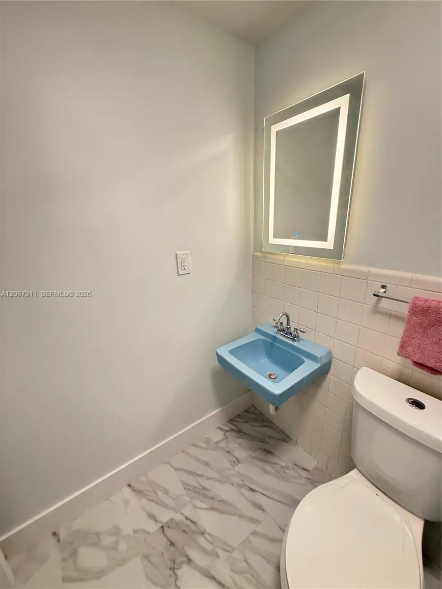 3558 Everglades Rd Palm Beach Gardens, FL 33410