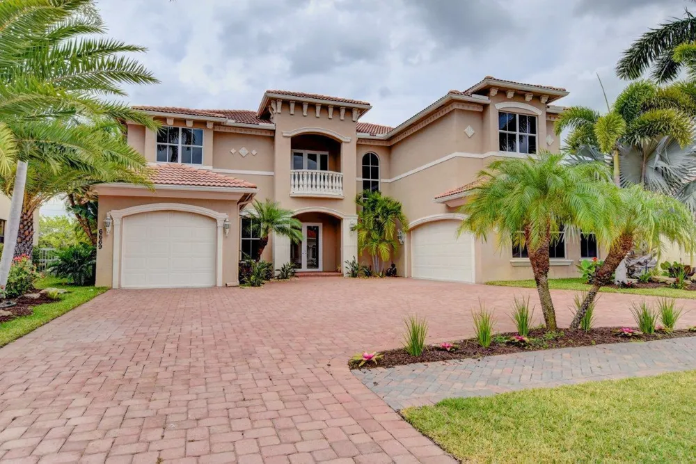 6669 Cobia Circle Boynton Beach, FL 33437