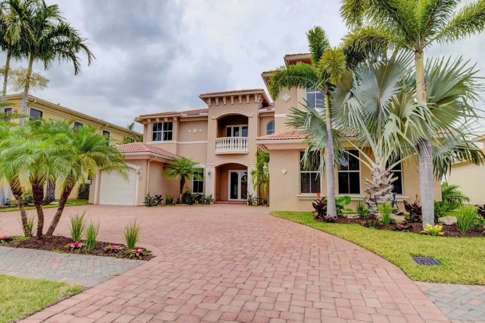 6669 Cobia Circle Boynton Beach, FL 33437