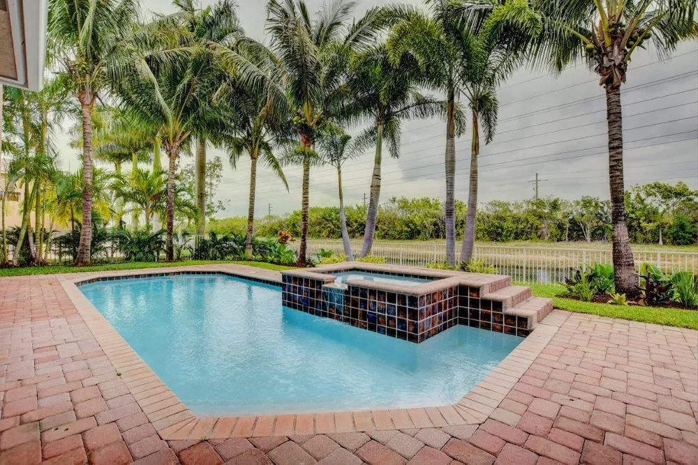 6669 Cobia Circle Boynton Beach, FL 33437