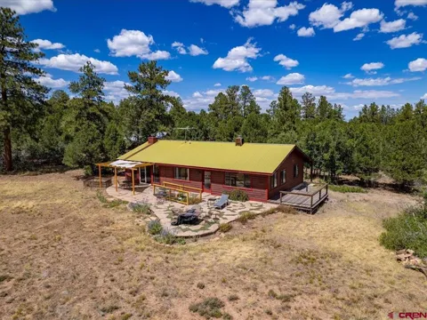 198 Meadow LN