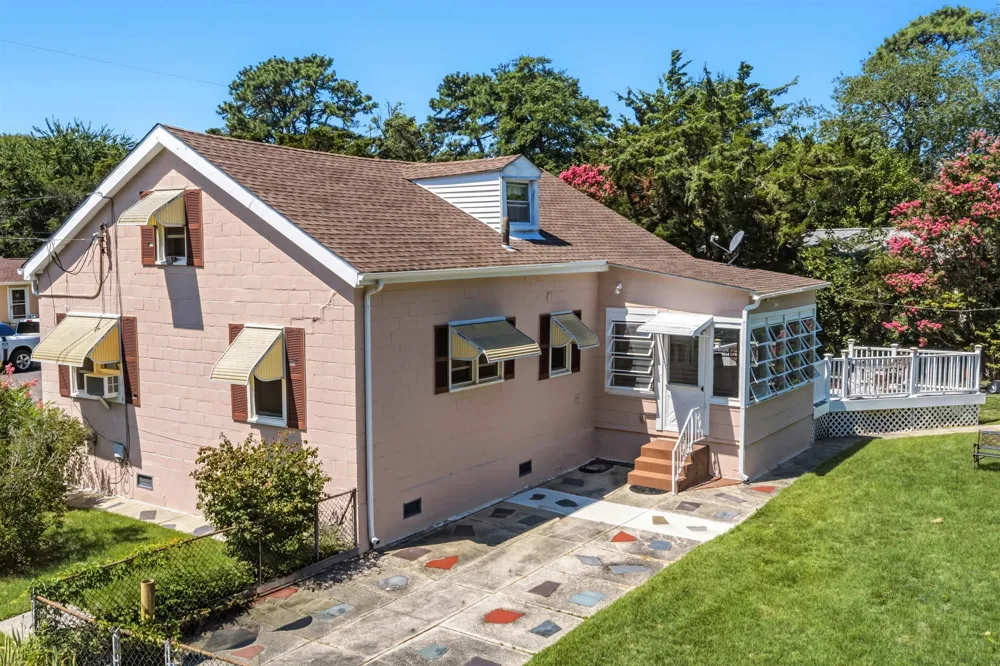 111 Matthews Avenue Villas, NJ 08251