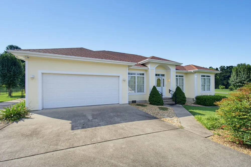 286 Cedar Lane Dunlap, TN 37327