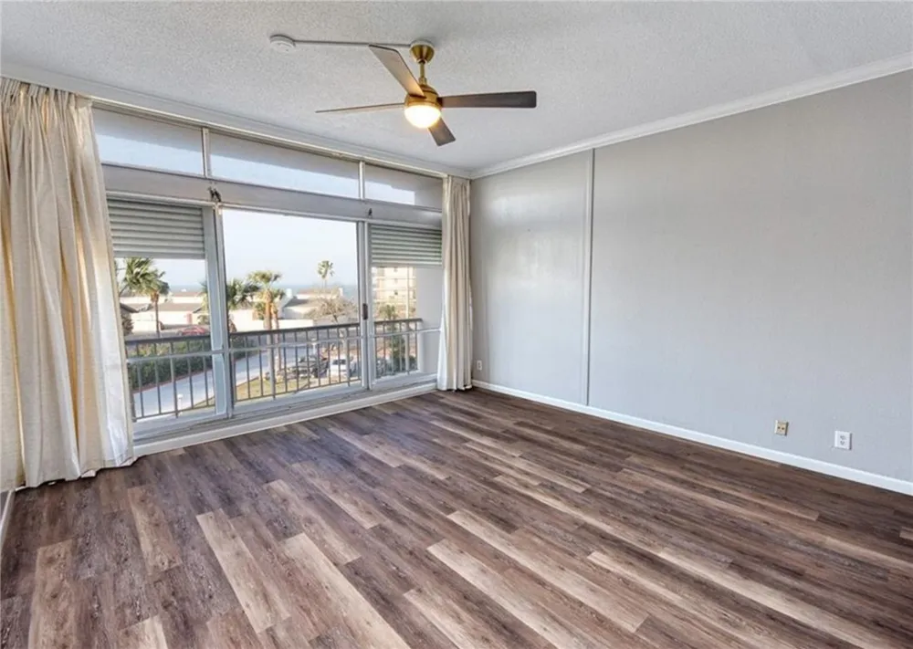 4600 Ocean Drive #308 Corpus Christi, TX 78412