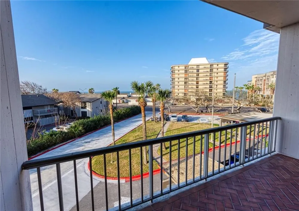 4600 Ocean Drive #308 Corpus Christi, TX 78412