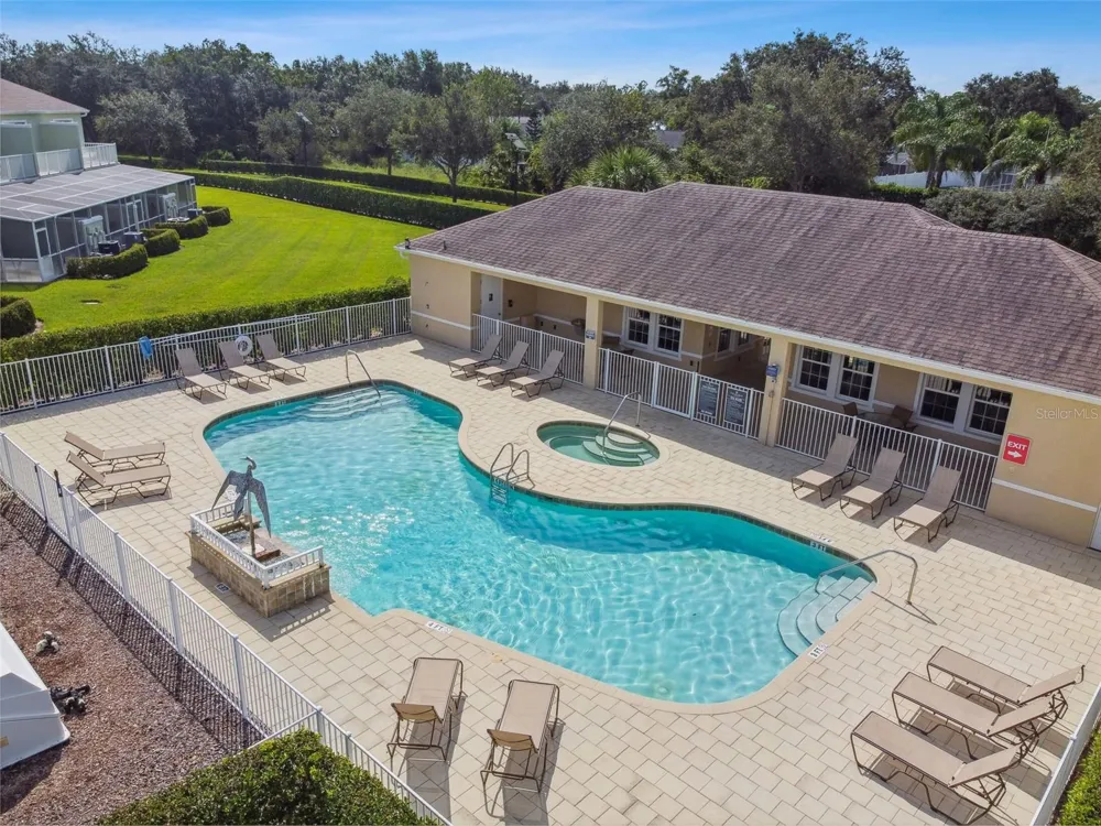 1405 RETREAT CIRCLE Clermont, FL 34714