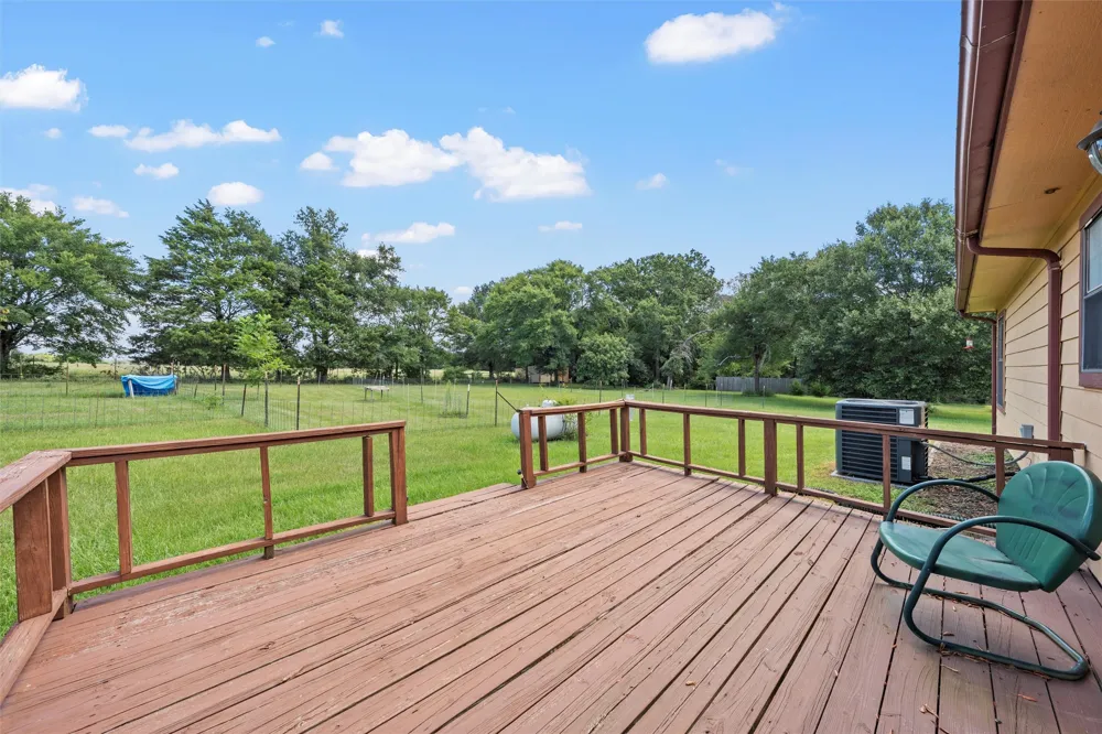 671 Lcr 516 Mexia, TX 76667