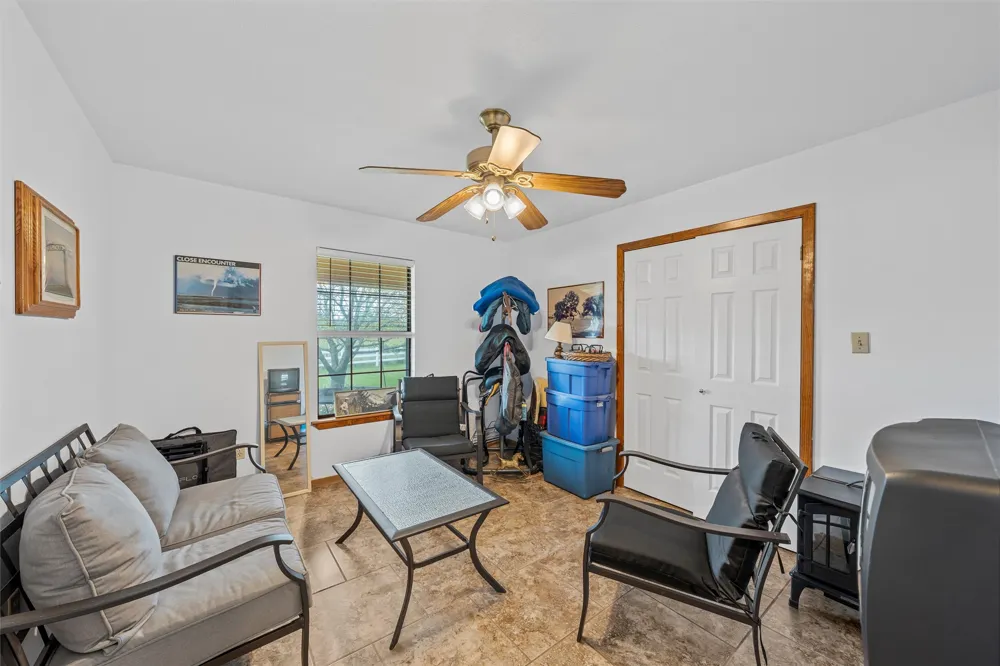 671 Lcr 516 Mexia, TX 76667