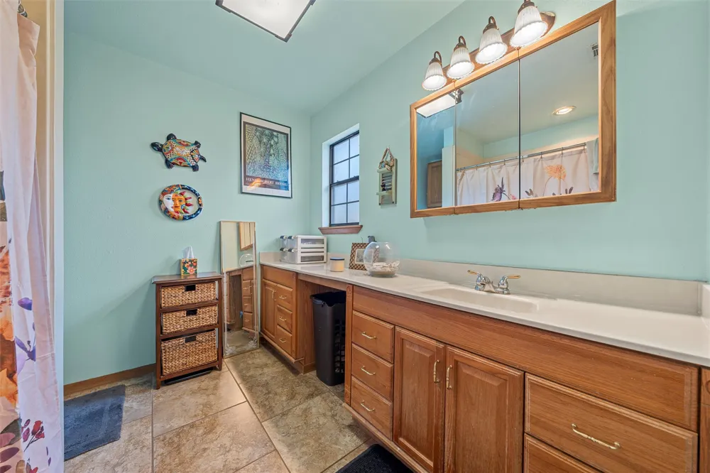 671 Lcr 516 Mexia, TX 76667