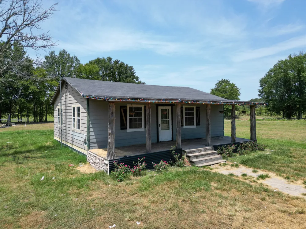 429 County Road 2610 Alba, TX 75410