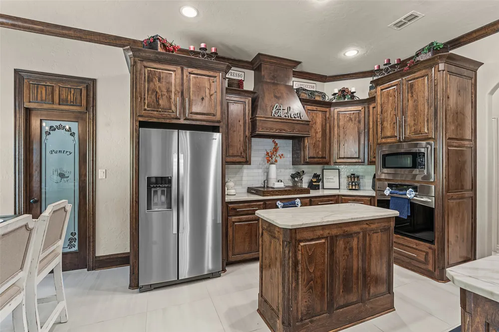 190 Lacebark Lane Hallsville, TX 75605