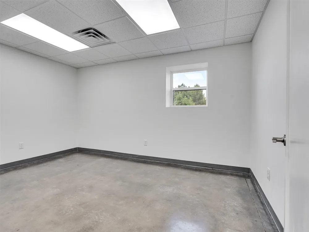 8382 Miller Road Magnolia, TX 77354