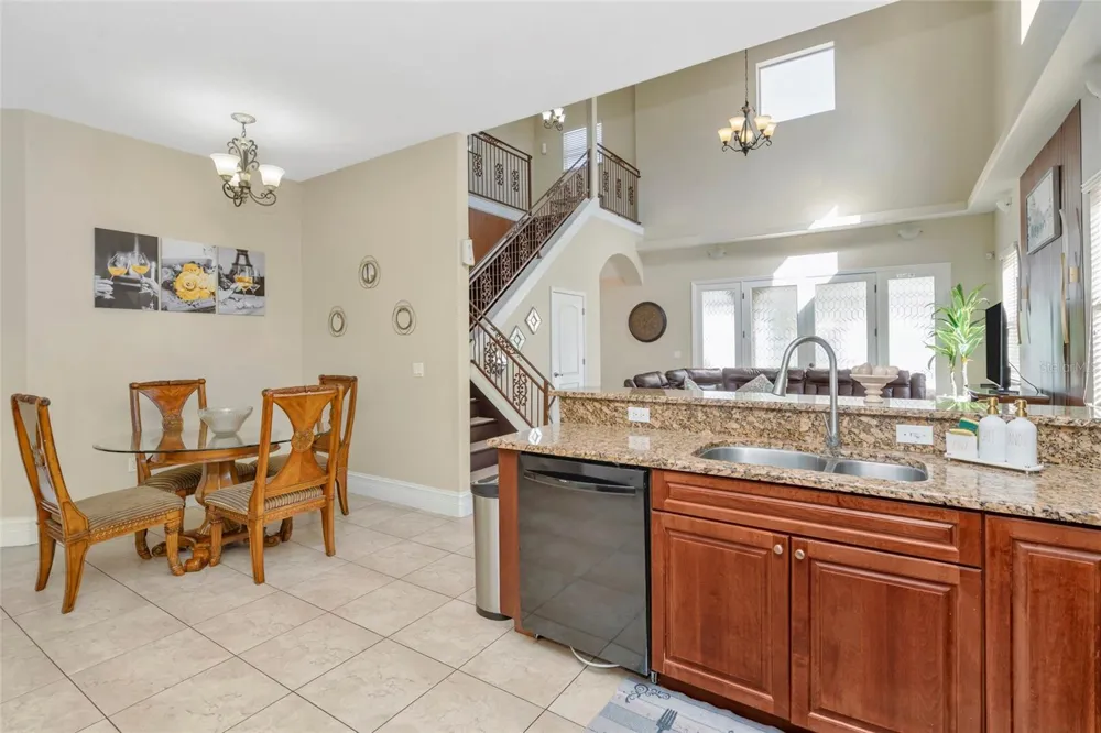 10806 PEREZ DRIVE Tampa, FL 33618