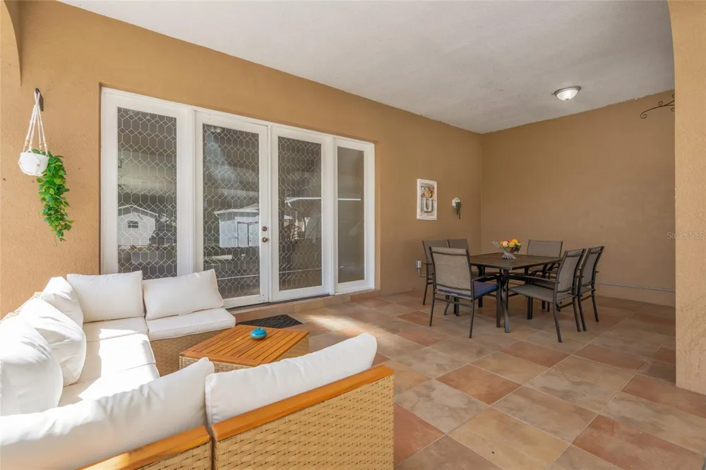 10806 PEREZ DRIVE Tampa, FL 33618