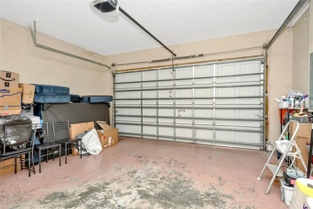 10806 PEREZ DRIVE Tampa, FL 33618