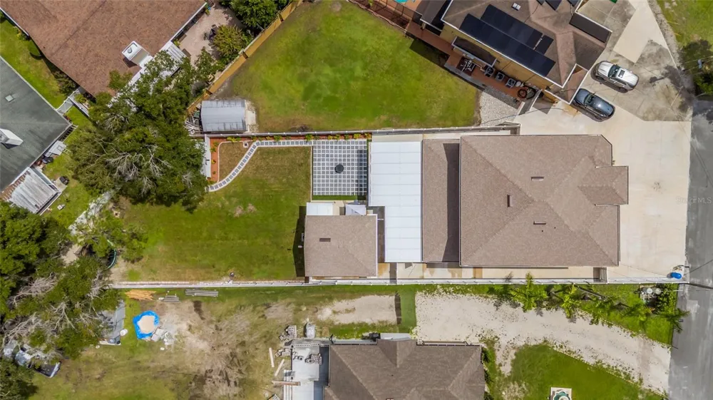 10806 PEREZ DRIVE Tampa, FL 33618