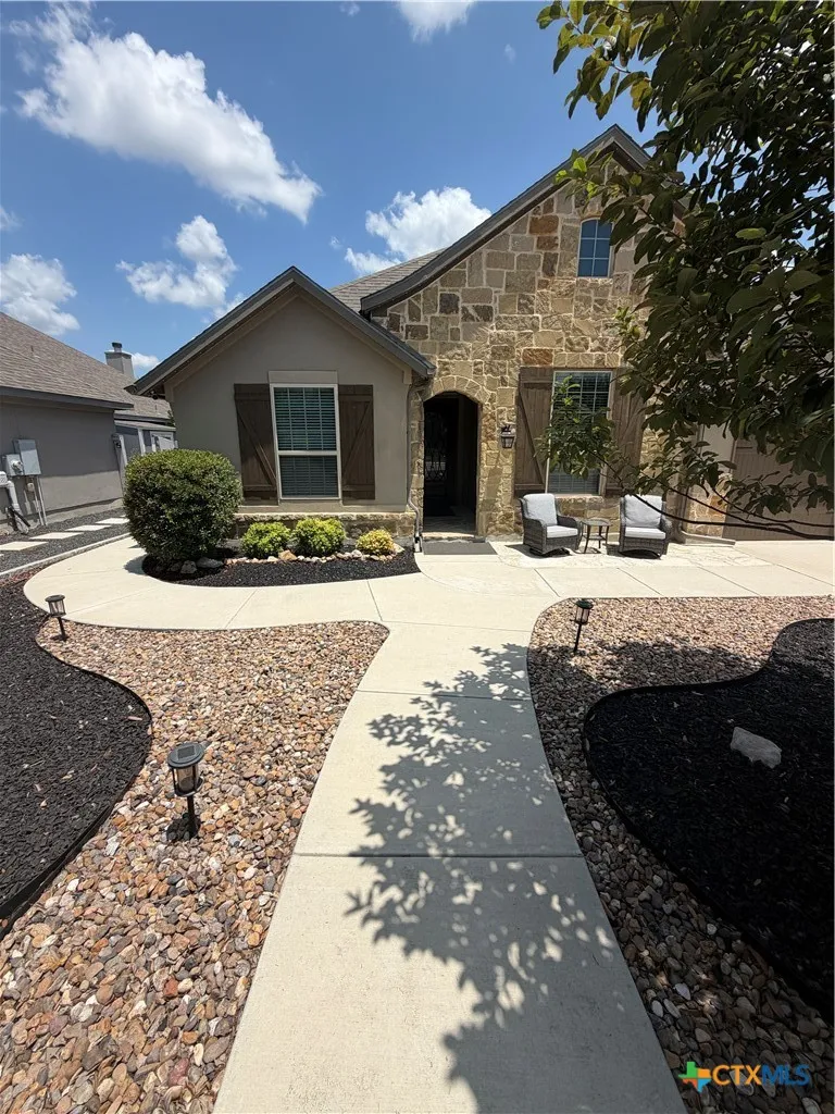 1404 Pioneer Drive New Braunfels, TX 78132